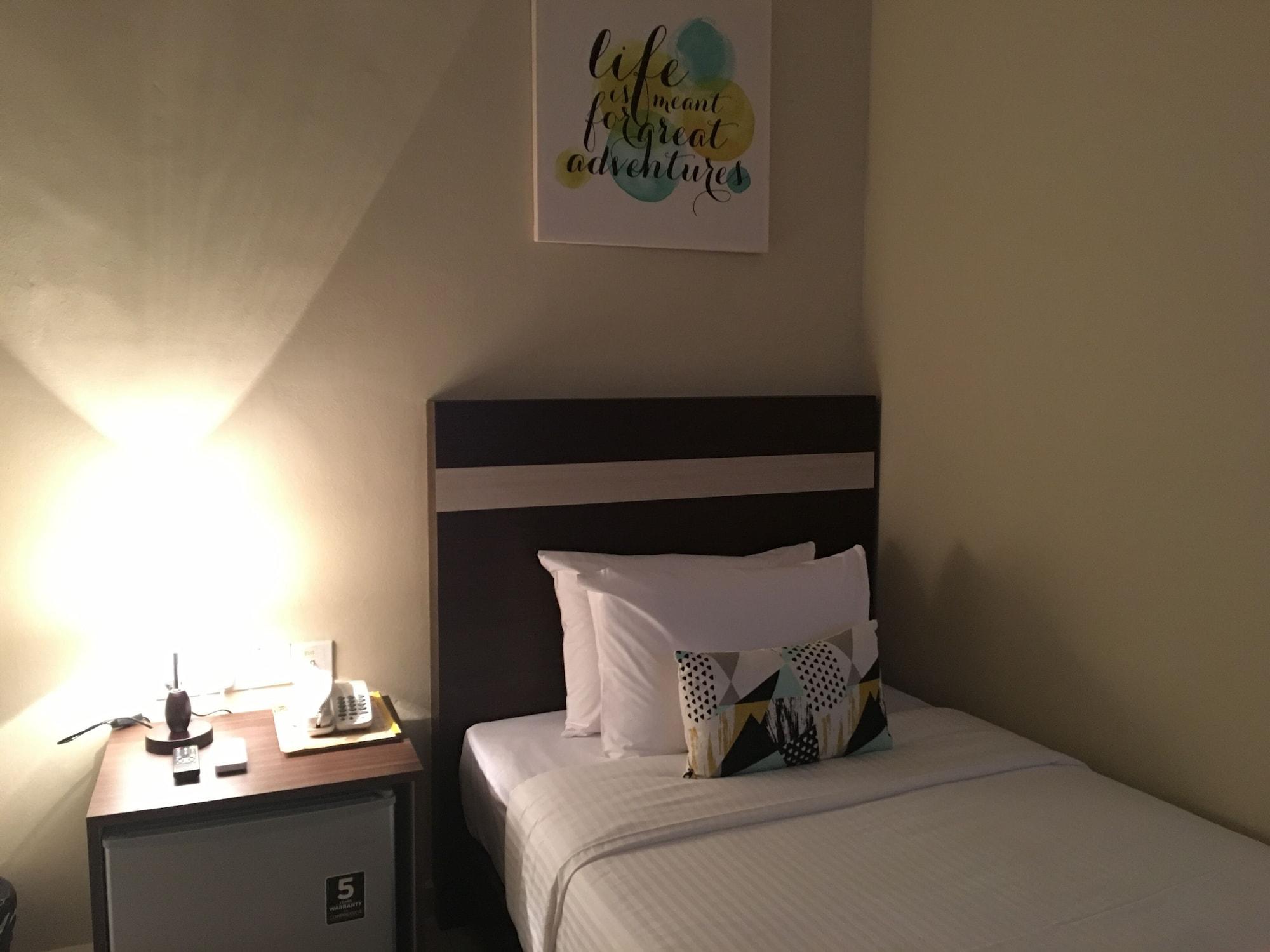 Chemara Boutique Hotel Мірі Екстер'єр фото