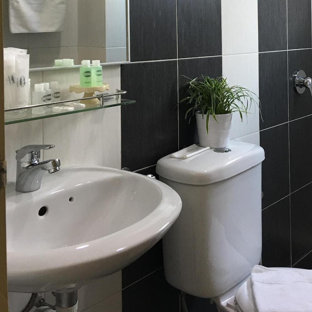 Chemara Boutique Hotel Мірі Екстер'єр фото